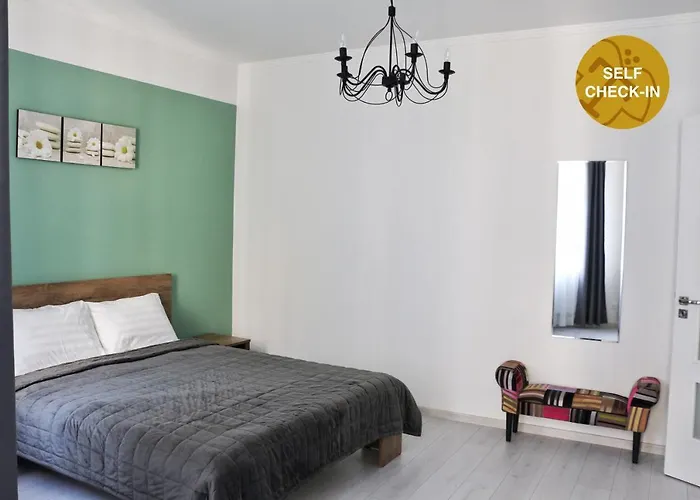 Moravská 24 Appartamento Karlovy Vary